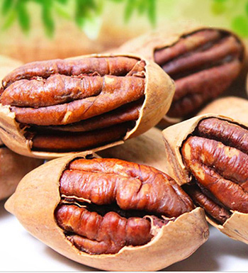 壳薄易剥、营养丰富的碧根果，食用时竟有这些禁忌？快来看